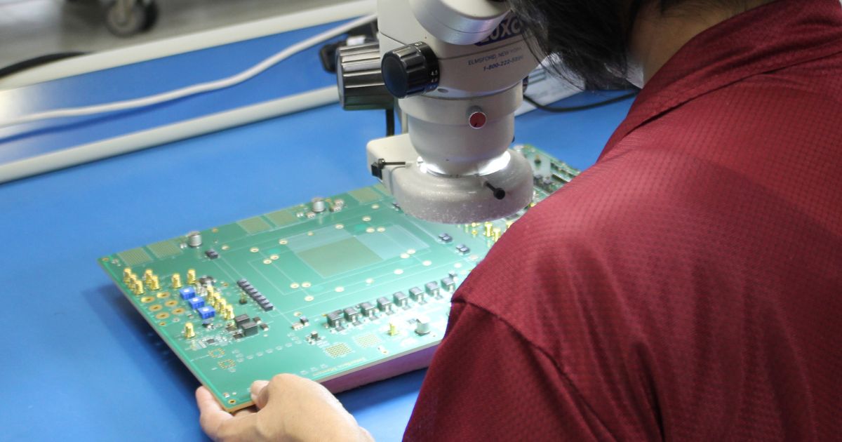 PCB Assembly and Manufacturing Services (2)